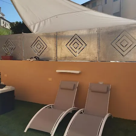 Appartement Burmaria And With Garden And Jacuzzi