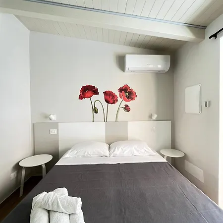 Burmaria And With Garden And Jacuzzi Apartment