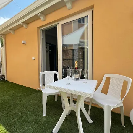 Apartman Burmaria And With Garden And Jacuzzi