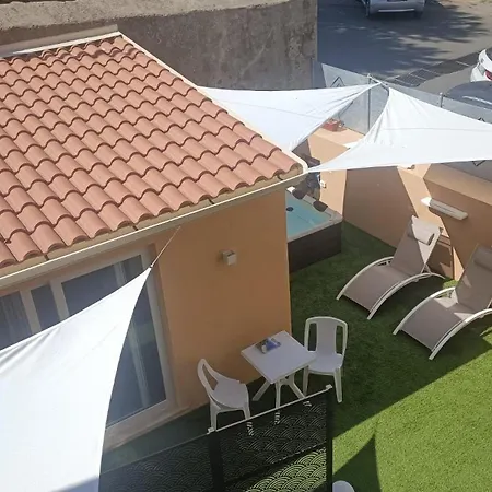 Burmaria And With Garden And Jacuzzi Apartamento *