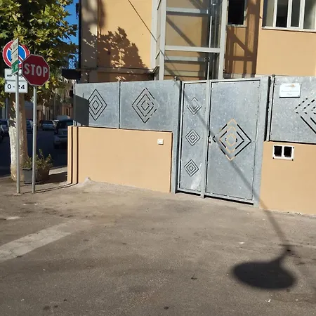 Burmaria And With Garden And Jacuzzi Apartment