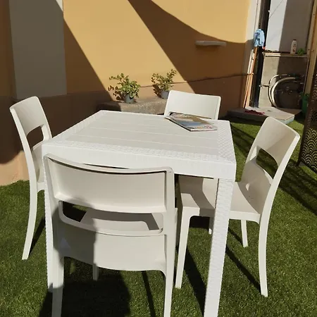 Burmaria And With Garden And Jacuzzi *