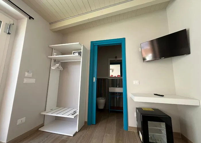 Burmaria And With Garden And Jacuzzi Tropea