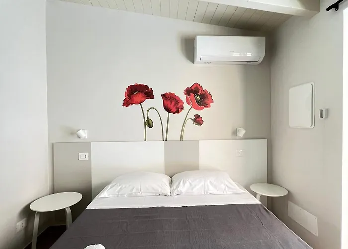 Burmaria And With Garden And Jacuzzi Apartamento