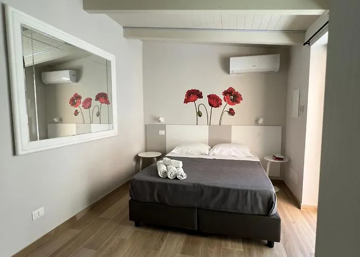 Burmaria And With Garden And Jacuzzi Apartamento *