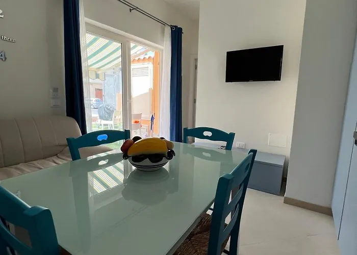 Burmaria And With Garden And Jacuzzi