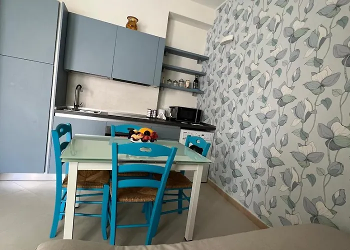 Burmaria And With Garden And Jacuzzi Apartamento Tropea