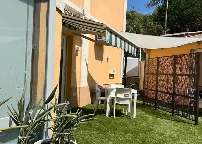 Burmaria And With Garden And Jacuzzi Tropea