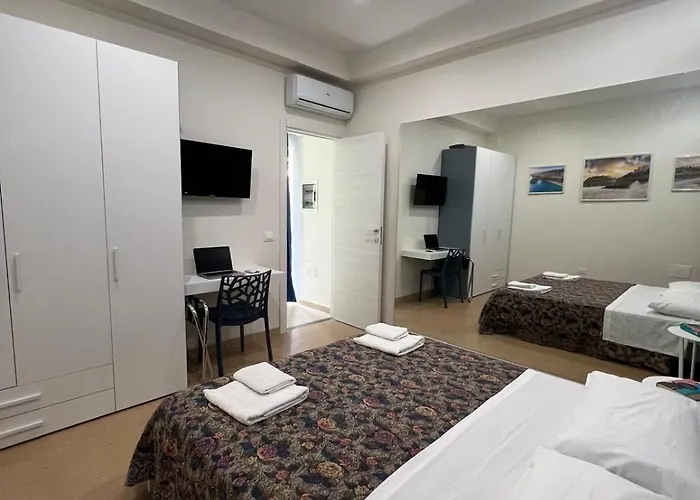 Burmaria And With Garden And Jacuzzi Apartamento *