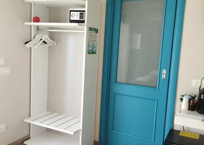 Burmaria And With Garden And Jacuzzi Tropea